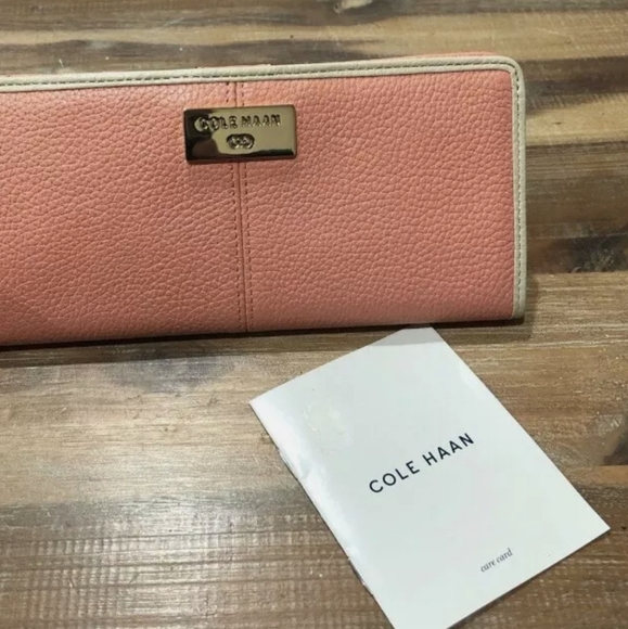 Cole Haan Handbags - NWOT ~ COLE HAAN ~ Slim Leather Bifold Wallet